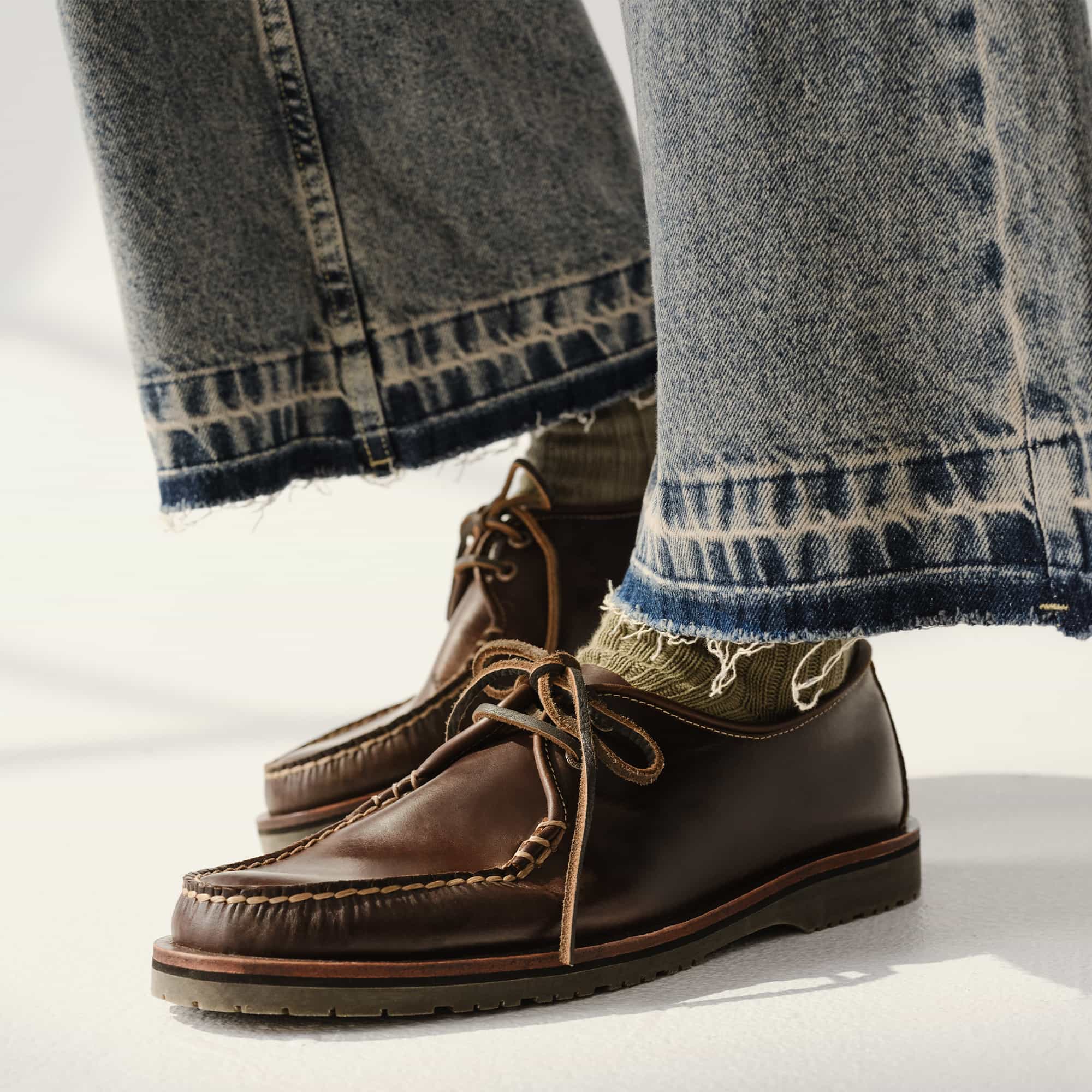 Authentic Original™ Mini Lug Captain's Oxford - Image 9
